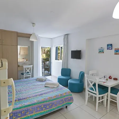 Napa Aphrodite 's Nest דירה איה נאפה
